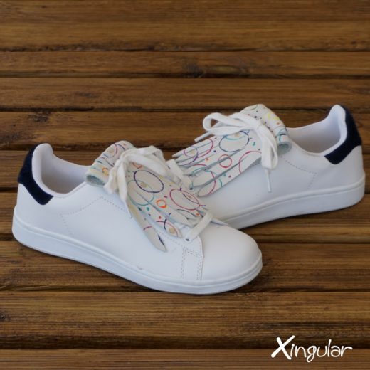 flecos zapatillas circulos pintados par